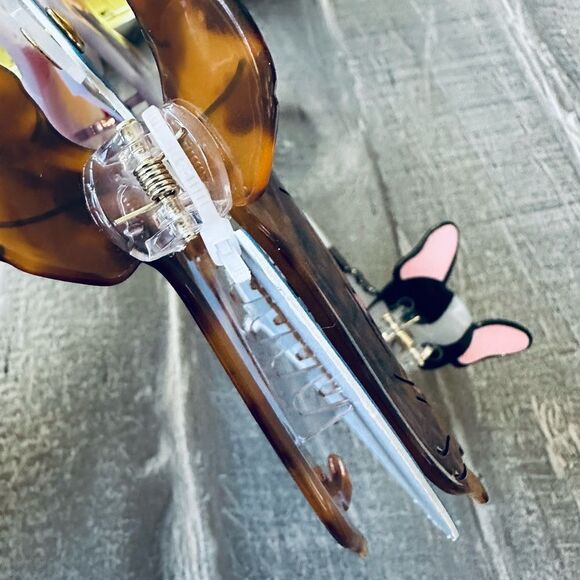 Hair Clips Dachshund Corgi Frenchie Dog Shaped Set - Picture 2 of 3